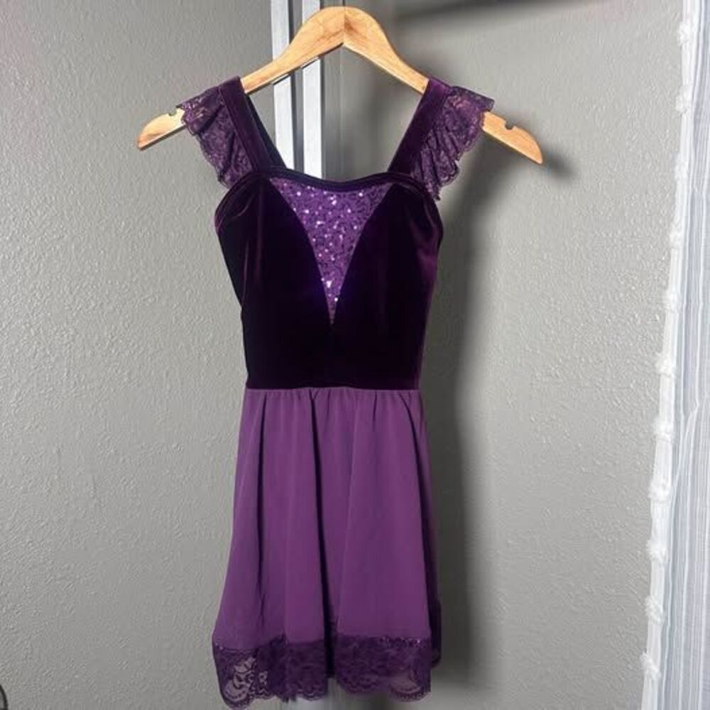 Weismann Purple Velvet and Lace Dance Leotard Dress 7/8